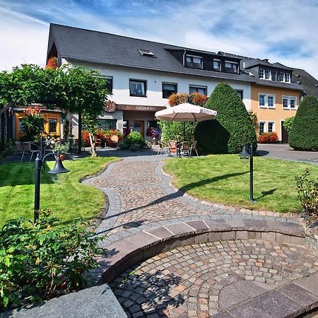 Wein & Gastehaus Hermeshof Hotel Trittenheim Exterior foto